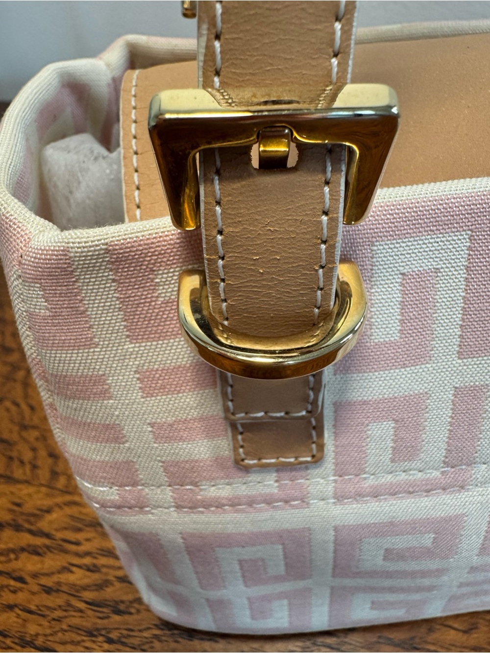 Givenchy Vintage 4G Monogram Canvas Braided Baguette Shoulder Bag w/COA - EUC - Picture 8 of 13